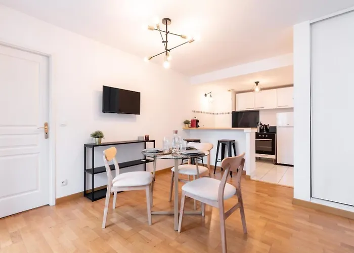 Euratechnologies - Bright With Parking * Lille